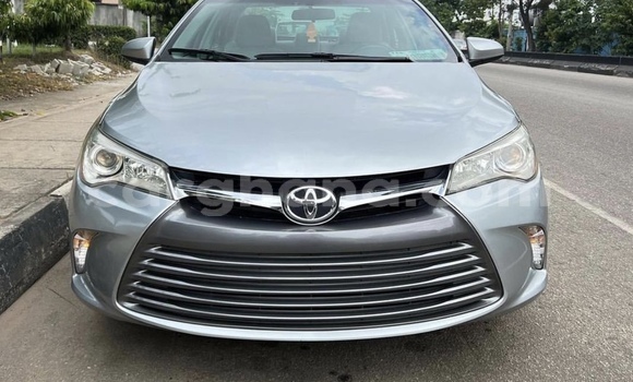 Buy Used Toyota Camry Silver Car in Accra in Greater Accra