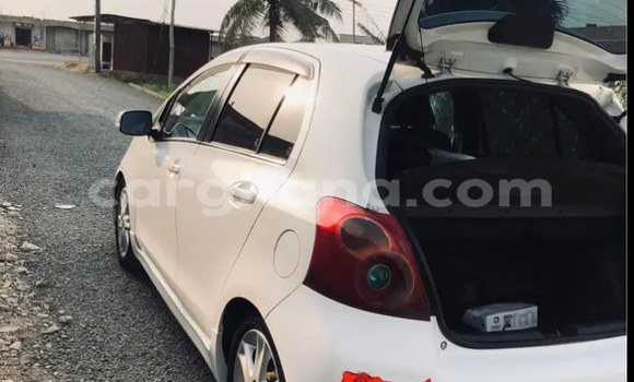 Buy Used Toyota Vitz White Car in Accra in Greater Accra Buy Used Toyota Vitz White Car in Accra in Greater Accra