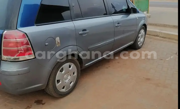 Sayi Na hannu Opel Zafira Sauran Mota in Accra a Greater Accra Sayi Na hannu Opel Zafira Sauran Mota in Accra a Greater Accra