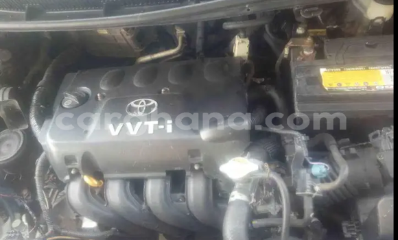 Ra Àlòkù Toyota Yaris Blue Ọkọ̀ in Accra ni Greater Accra Ra Àlòkù Toyota Yaris Blue Ọkọ̀ in Accra ni Greater Accra