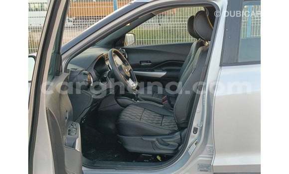 Buy Import Nissan Evalia Other Truck in Import - Dubai in Ashanti Buy Import Nissan Evalia Other Truck in Import - Dubai in Ashanti