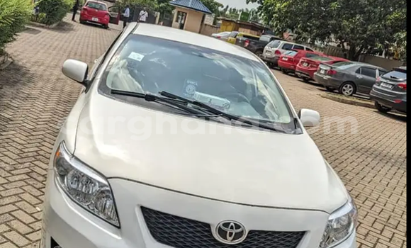 Buy Used Toyota Corolla White Car in Accra in Greater Accra Buy Used Toyota Corolla White Car in Accra in Greater Accra