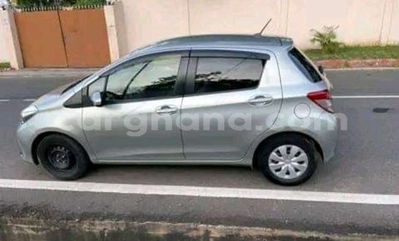 Buy Used Toyota Vitz Silver Car in Accra in Greater Accra