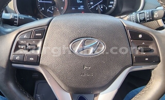 Sayi Na hannu Hyundai Tucson White Mota in Accra a Greater Accra Sayi Na hannu Hyundai Tucson White Mota in Accra a Greater Accra