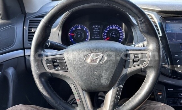 Ra Àlòkù Hyundai i40 funfun Ọkọ̀ in Accra ni Greater Accra Ra Àlòkù Hyundai i40 funfun Ọkọ̀ in Accra ni Greater Accra