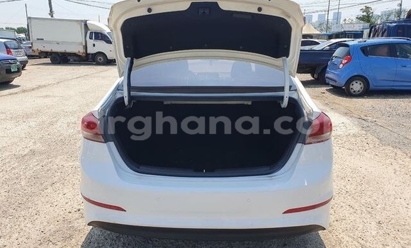 Sayi Na hannu Hyundai Avante White Mota in Accra a Greater Accra Sayi Na hannu Hyundai Avante White Mota in Accra a Greater Accra