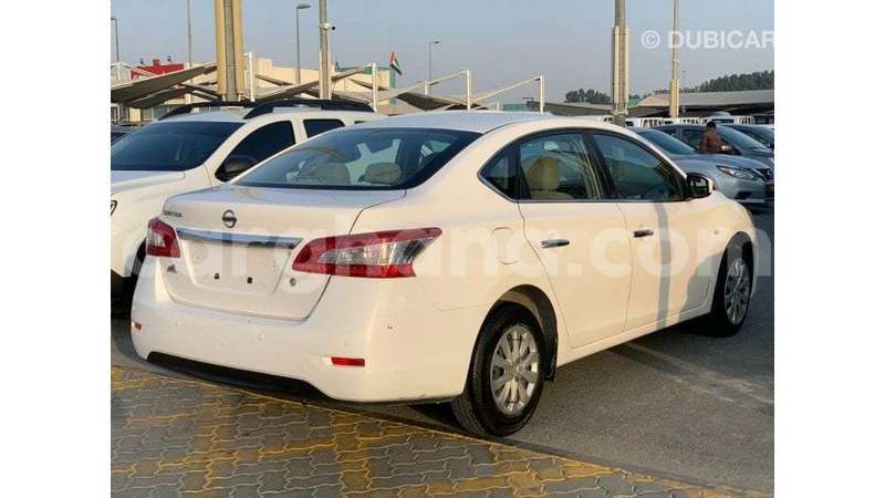 Big with watermark nissan sentra ashanti import dubai 53637