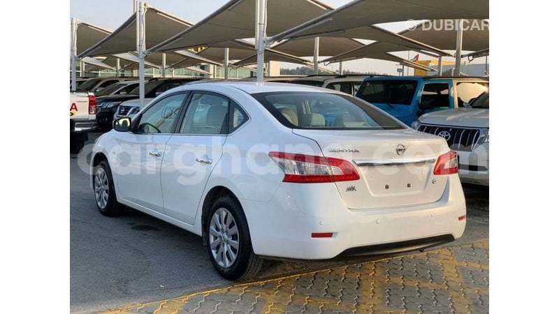 Big with watermark nissan sentra ashanti import dubai 53637