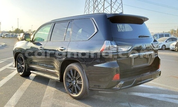 Sayi Na hannu Lexus LX 570 Black Mota in Accra a Greater Accra Sayi Na hannu Lexus LX 570 Black Mota in Accra a Greater Accra