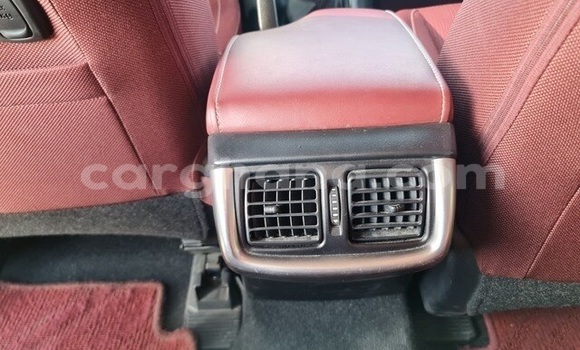 Sayi Na hannu Toyota Hilux White Mota in Accra a Greater Accra Sayi Na hannu Toyota Hilux White Mota in Accra a Greater Accra