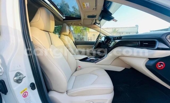 Buy Used Toyota Camry White Car in Accra in Greater Accra Buy Used Toyota Camry White Car in Accra in Greater Accra