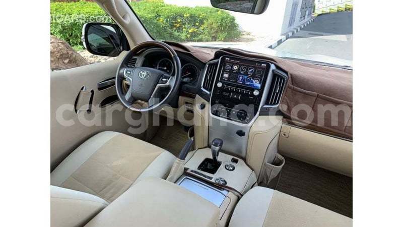 Big with watermark toyota land cruiser ashanti import dubai 53650