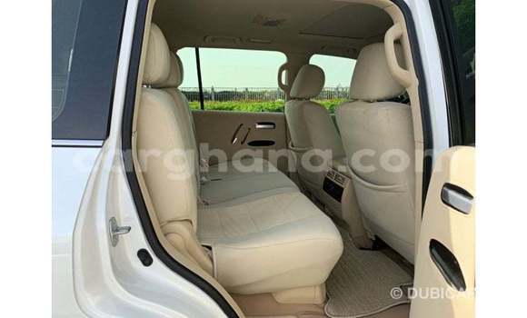 Sayi Imported Toyota Land Cruiser White Mota in Import - Dubai a Ashanti Sayi Imported Toyota Land Cruiser White Mota in Import - Dubai a Ashanti