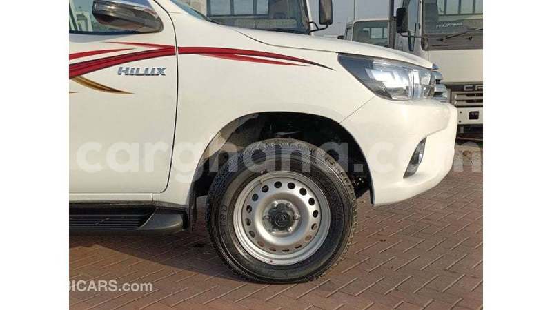 Big with watermark toyota hilux ashanti import dubai 53654