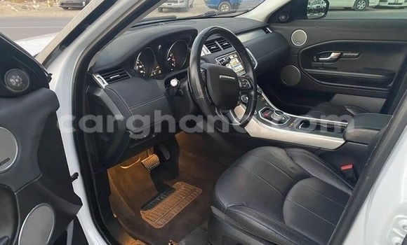 Sayi Na hannu Land Rover Range Rover Evoque White Mota in Accra a Greater Accra Sayi Na hannu Land Rover Range Rover Evoque White Mota in Accra a Greater Accra