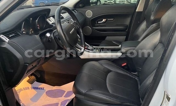 Sayi Na hannu Land Rover Range Rover Evoque White Mota in Accra a Greater Accra Sayi Na hannu Land Rover Range Rover Evoque White Mota in Accra a Greater Accra