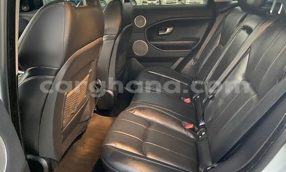 Sayi Na hannu Land Rover Range Rover Evoque White Mota in Accra a Greater Accra Sayi Na hannu Land Rover Range Rover Evoque White Mota in Accra a Greater Accra
