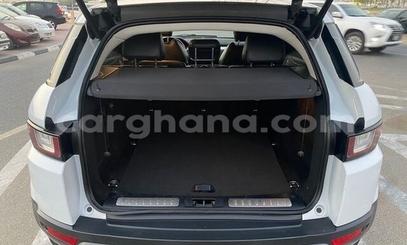Sayi Na hannu Land Rover Range Rover Evoque White Mota in Accra a Greater Accra Sayi Na hannu Land Rover Range Rover Evoque White Mota in Accra a Greater Accra