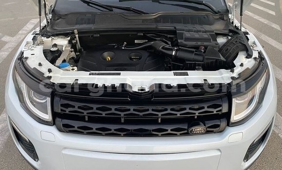 Sayi Na hannu Land Rover Range Rover Evoque White Mota in Accra a Greater Accra Sayi Na hannu Land Rover Range Rover Evoque White Mota in Accra a Greater Accra