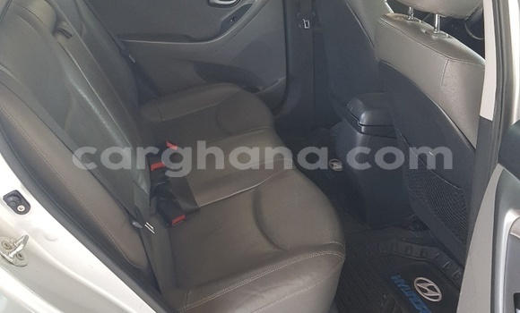 Buy Used Hyundai Elantra Silver Car in Accra in Greater Accra Buy Used Hyundai Elantra Silver Car in Accra in Greater Accra