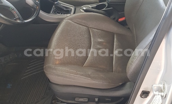 Buy Used Hyundai Elantra Silver Car in Accra in Greater Accra Buy Used Hyundai Elantra Silver Car in Accra in Greater Accra