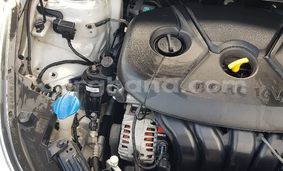 Buy Used Hyundai Elantra Silver Car in Accra in Greater Accra Buy Used Hyundai Elantra Silver Car in Accra in Greater Accra