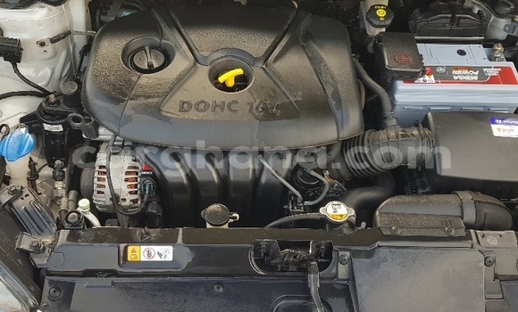 Buy Used Hyundai Elantra Silver Car in Accra in Greater Accra Buy Used Hyundai Elantra Silver Car in Accra in Greater Accra