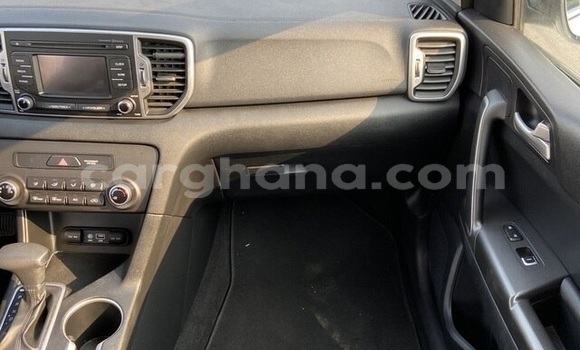 Buy Used Kia Sportage White Car in Tema in Greater Accra Buy Used Kia Sportage White Car in Tema in Greater Accra