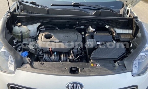 Buy Used Kia Sportage White Car in Tema in Greater Accra Buy Used Kia Sportage White Car in Tema in Greater Accra