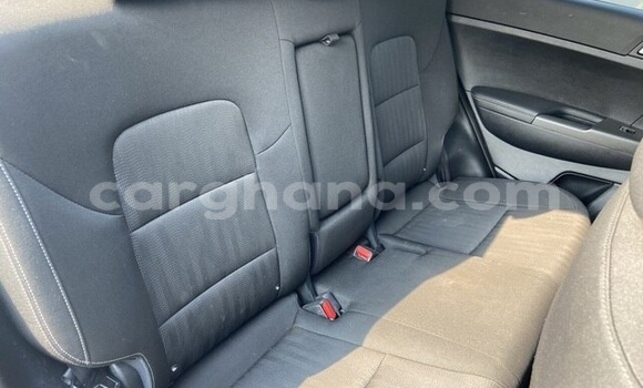 Buy Used Kia Sportage White Car in Tema in Greater Accra Buy Used Kia Sportage White Car in Tema in Greater Accra