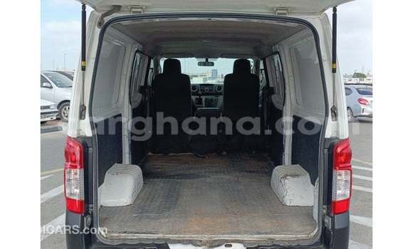 Buy Import Nissan Urvan White Car in Import - Dubai in Ashanti Buy Import Nissan Urvan White Car in Import - Dubai in Ashanti