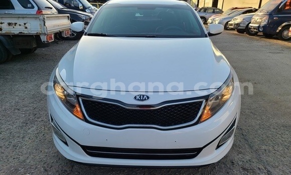Buy Used Kia K5 White Car in Accra in Greater Accra