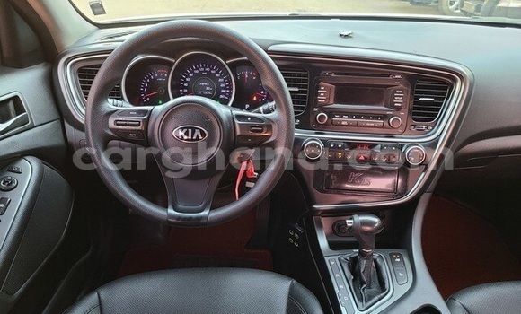 Buy Used Kia K5 White Car in Accra in Greater Accra Buy Used Kia K5 White Car in Accra in Greater Accra