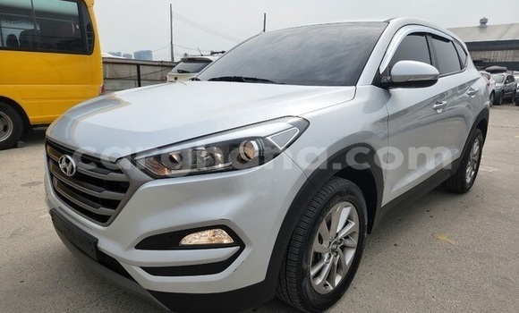 Buy Used Hyundai Tucson Silver Car in Accra in Greater Accra