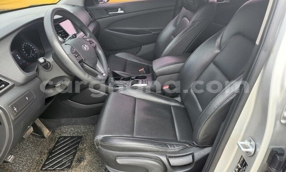 Buy Used Hyundai Tucson Silver Car in Accra in Greater Accra Buy Used Hyundai Tucson Silver Car in Accra in Greater Accra