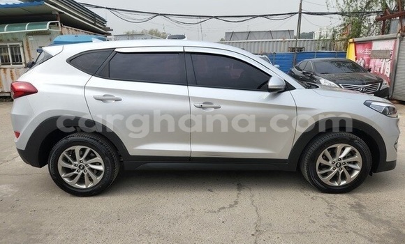 Buy Used Hyundai Tucson Silver Car in Accra in Greater Accra Buy Used Hyundai Tucson Silver Car in Accra in Greater Accra
