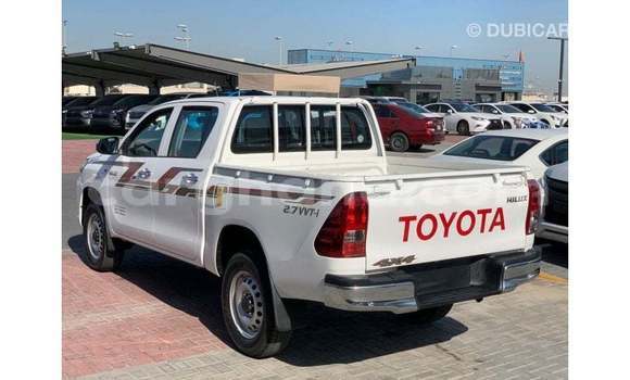 Ra Imported Toyota Hilux funfun Ọkọ̀ in Import - Dubai ni Ashanti Ra Imported Toyota Hilux funfun Ọkọ̀ in Import - Dubai ni Ashanti
