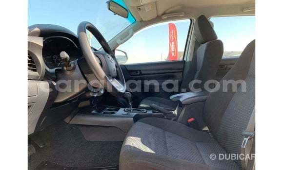 Ra Imported Toyota Hilux funfun Ọkọ̀ in Import - Dubai ni Ashanti Ra Imported Toyota Hilux funfun Ọkọ̀ in Import - Dubai ni Ashanti