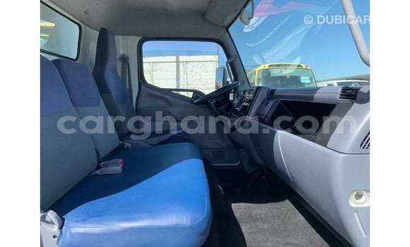 Buy Import Mitsubishi Carisma White Car in Import - Dubai in Ashanti Buy Import Mitsubishi Carisma White Car in Import - Dubai in Ashanti