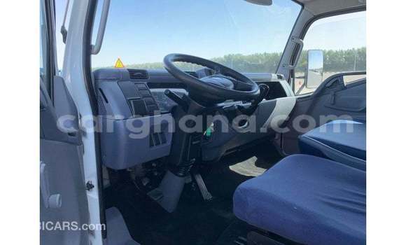 Buy Import Mitsubishi Carisma White Car in Import - Dubai in Ashanti Buy Import Mitsubishi Carisma White Car in Import - Dubai in Ashanti