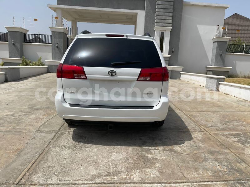 Big with watermark toyota sienna western takoradi 53685