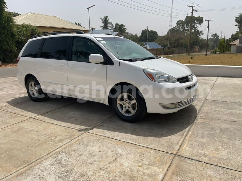 Big with watermark toyota sienna western takoradi 53685