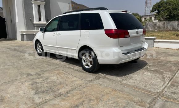 Buy Used Toyota Sienna White Car in Takoradi in Western Buy Used Toyota Sienna White Car in Takoradi in Western