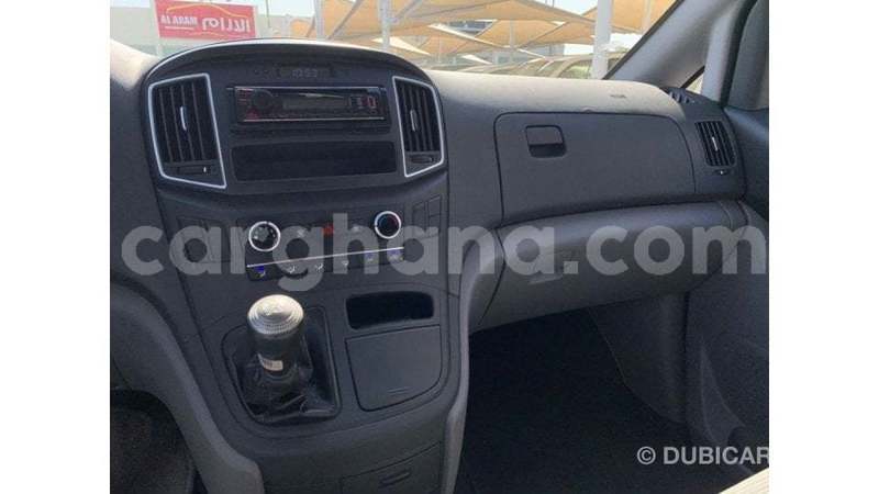 Big with watermark hyundai accent ashanti import dubai 53687