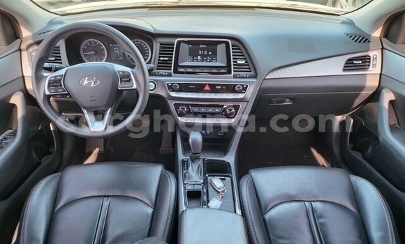 Sayi Na hannu Hyundai Sonata White Mota in Accra a Greater Accra Sayi Na hannu Hyundai Sonata White Mota in Accra a Greater Accra