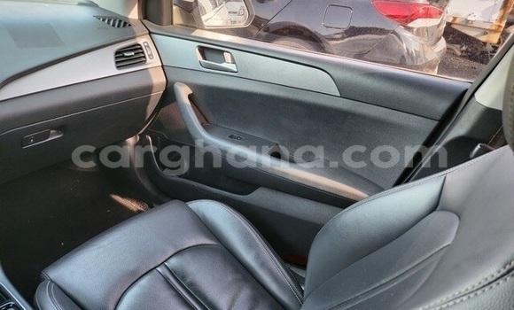 Sayi Na hannu Hyundai Sonata White Mota in Accra a Greater Accra Sayi Na hannu Hyundai Sonata White Mota in Accra a Greater Accra