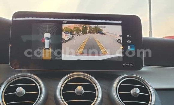 Sayi Na hannu Mercedes‒Benz GLC White Mota in Accra a Greater Accra Sayi Na hannu Mercedes‒Benz GLC White Mota in Accra a Greater Accra