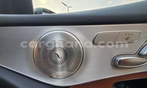 Sayi Na hannu Mercedes‒Benz GLC White Mota in Accra a Greater Accra Sayi Na hannu Mercedes‒Benz GLC White Mota in Accra a Greater Accra