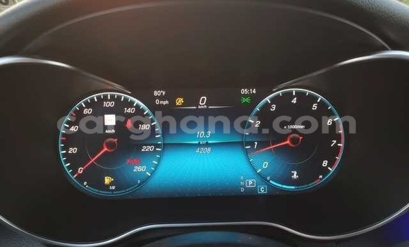 Sayi Na hannu Mercedes‒Benz GLC White Mota in Accra a Greater Accra Sayi Na hannu Mercedes‒Benz GLC White Mota in Accra a Greater Accra