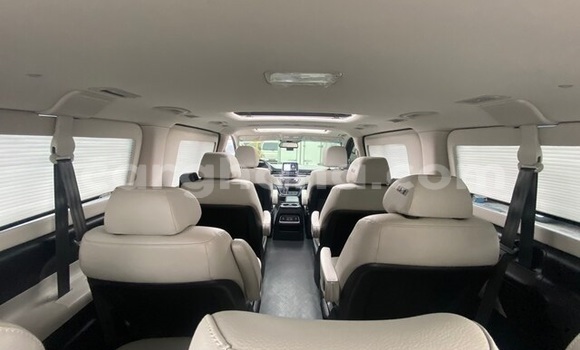 Sayi Na hannu Hyundai Grand Starex White Mota in Accra a Greater Accra Sayi Na hannu Hyundai Grand Starex White Mota in Accra a Greater Accra